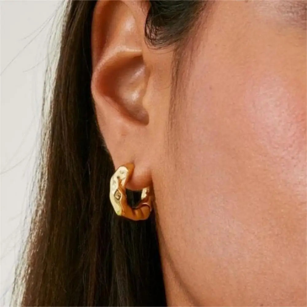 Aura Hoops