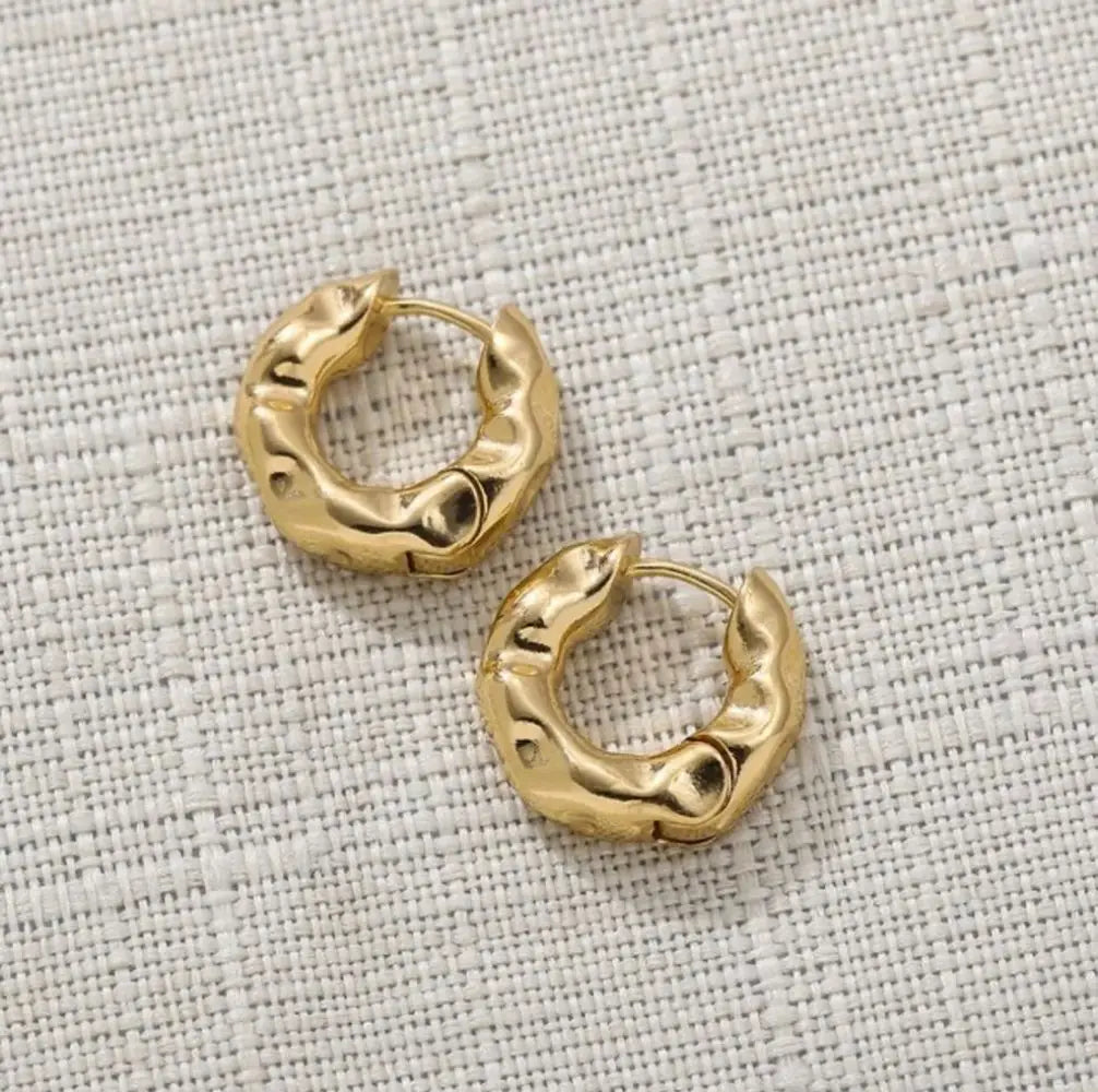 Aura Hoops